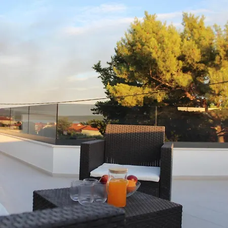 Villa With Pool Mirta *